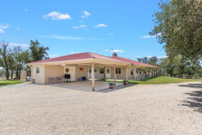 Omie's Ranch Haus